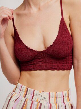 🆕 FREE PEOPLE Heirloom Seamless Bralette / Pomegranate